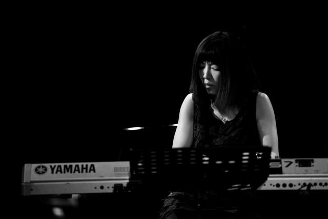 CY (09)